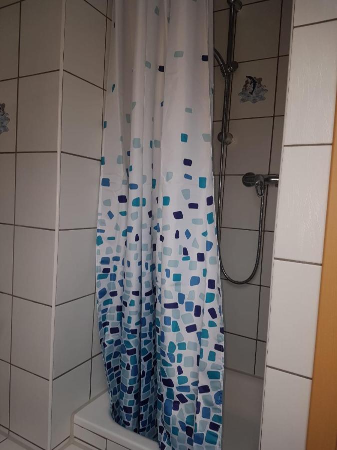 Ruhige Gemuetliche Ferienwohnung In Karlsruhe Daxlanden Fuer Monteure, Pendler, Geschaefsreisen, Wochenendreisen Esterno foto