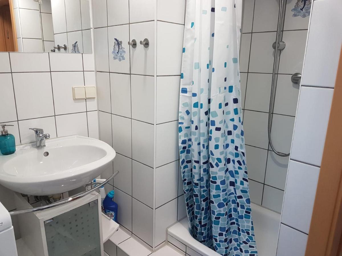 Ruhige Gemuetliche Ferienwohnung In Karlsruhe Daxlanden Fuer Monteure, Pendler, Geschaefsreisen, Wochenendreisen Esterno foto